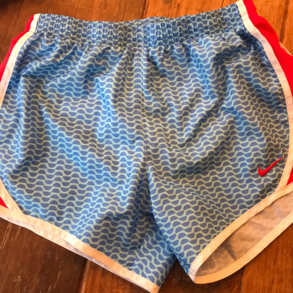 Girls Youth Large Nike Shorts